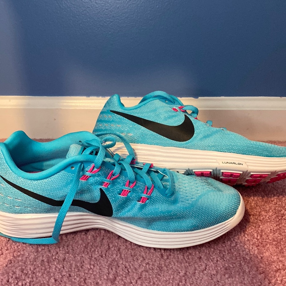 NWOT Nike Running Shoes